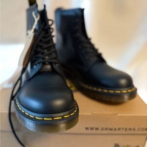 Dr. Martens Black Smooth Boots - NWT